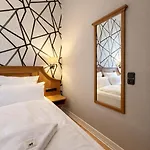 Porta Nigra Victus Hotel