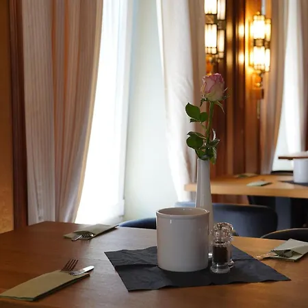 Hotel Porta Nigra Victus